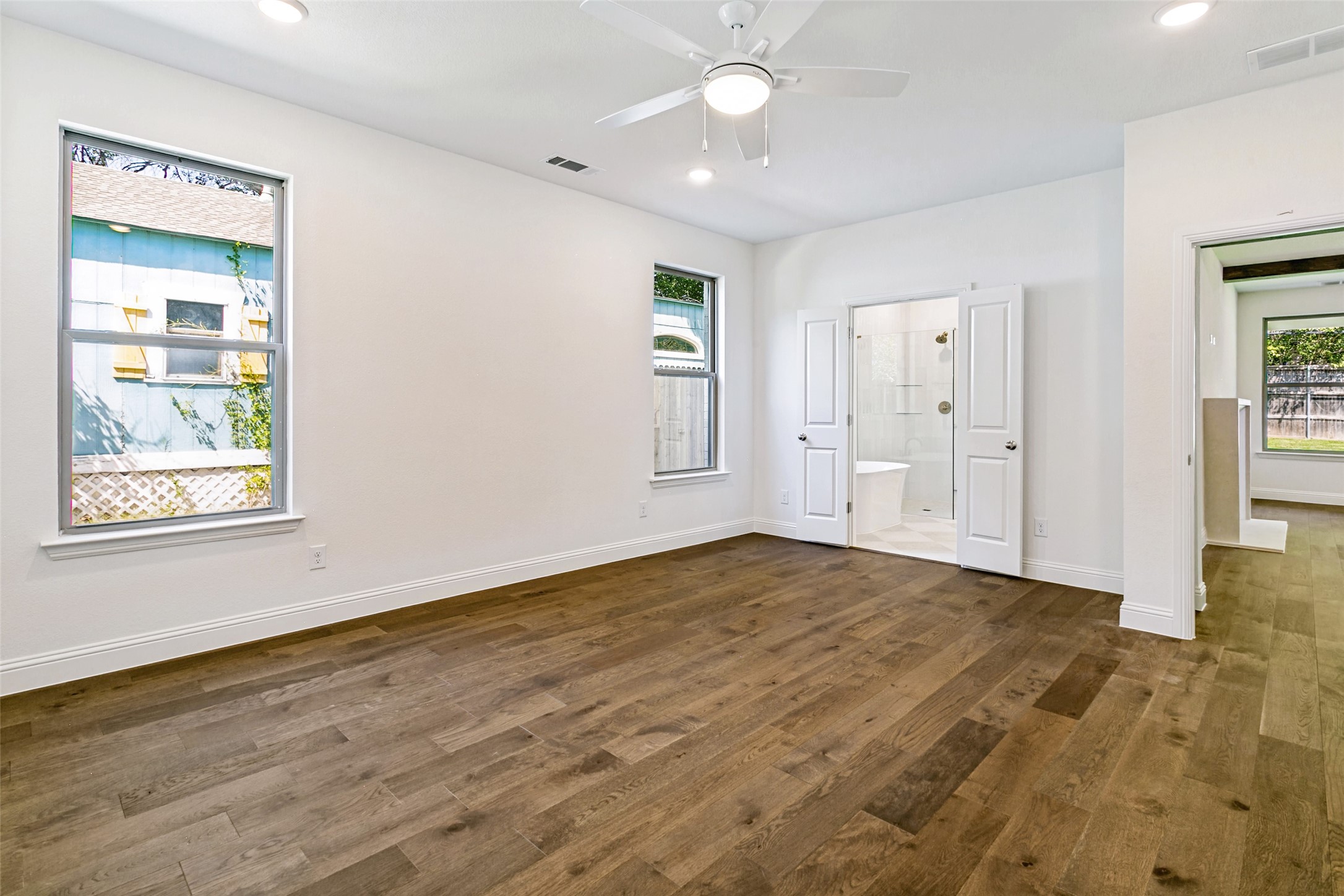 1609 Belle Place