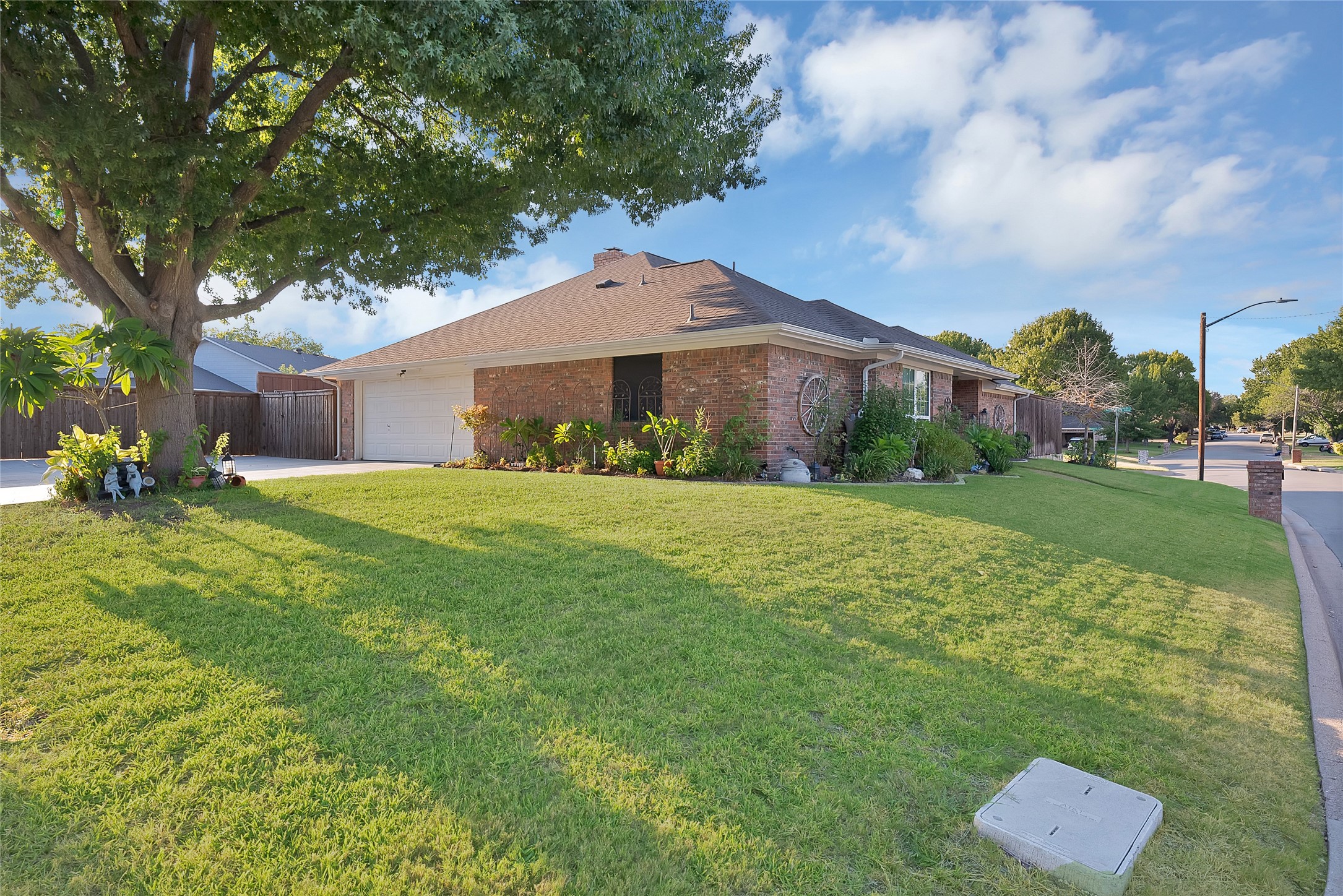 3840 Devonaire Drive