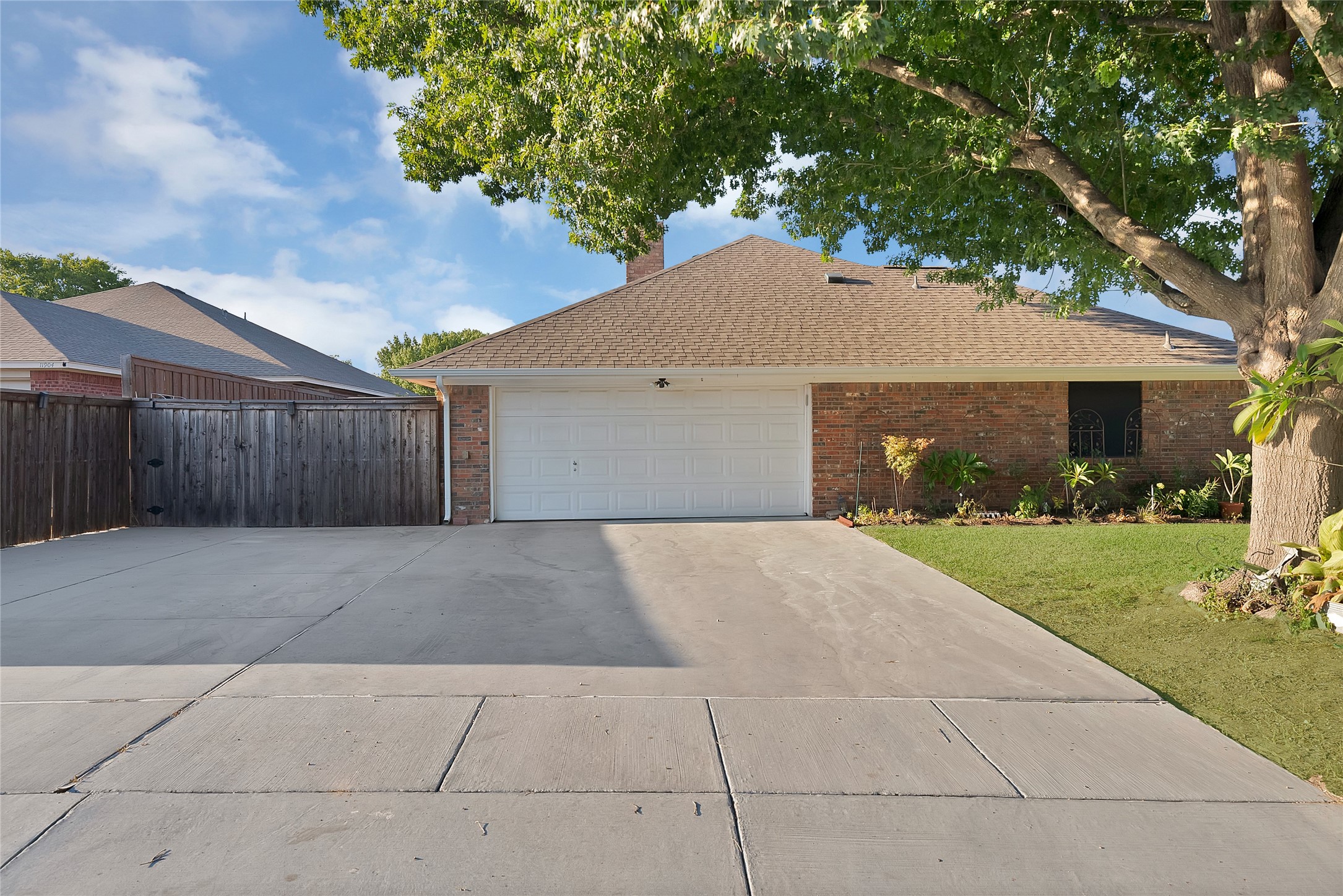 3840 Devonaire Drive