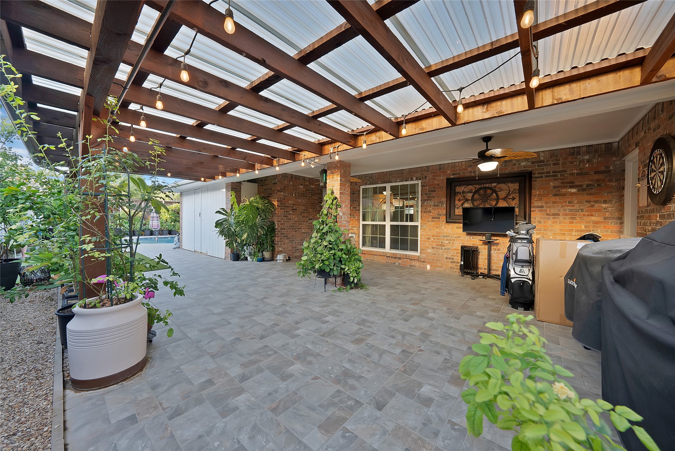 3840 Devonaire Drive