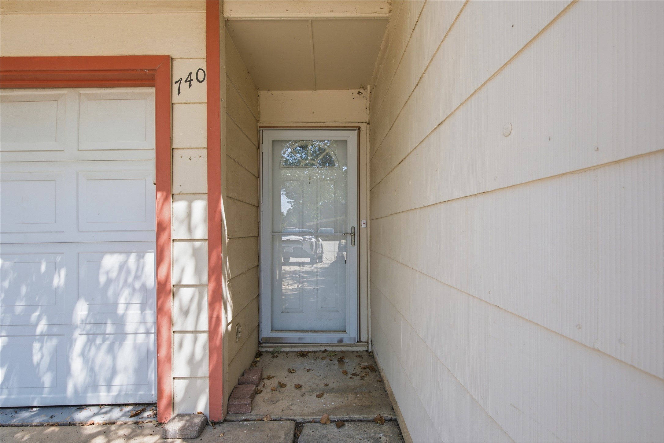 740 Thomas Avenue