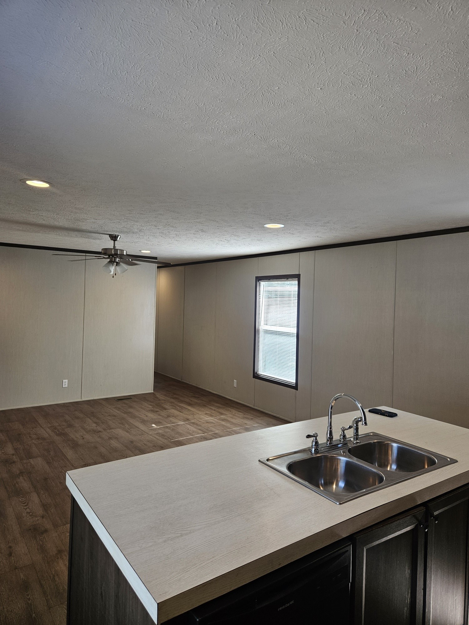 6503 W Highway 199 6519