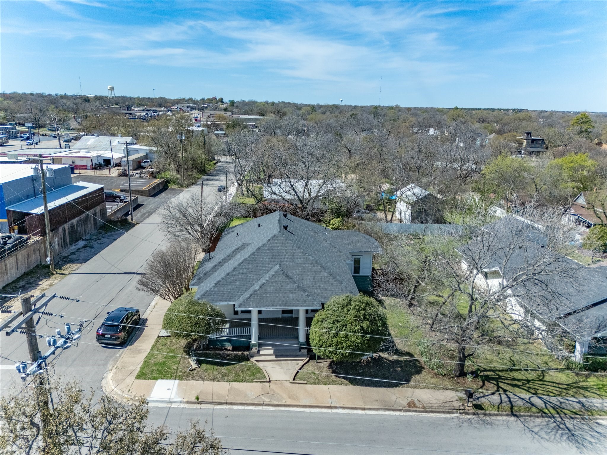 107 N Alamo Street