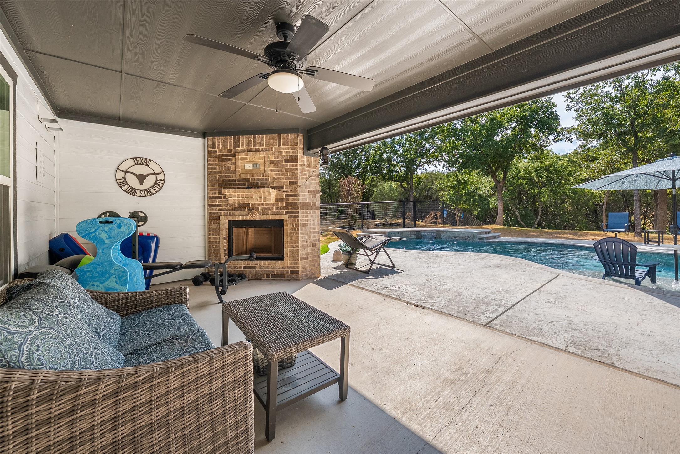 1075 Knoxmiller Court