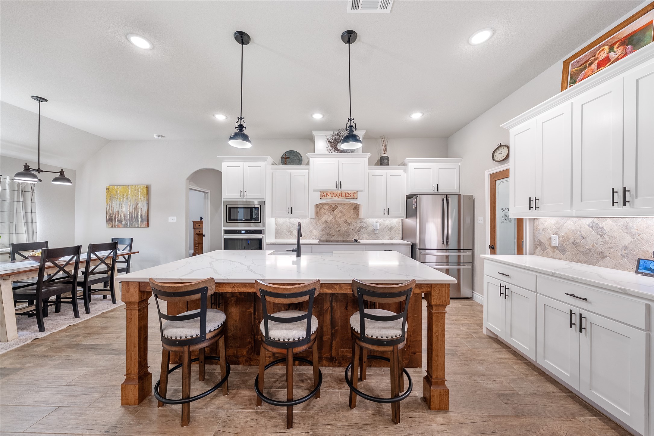 1075 Knoxmiller Court