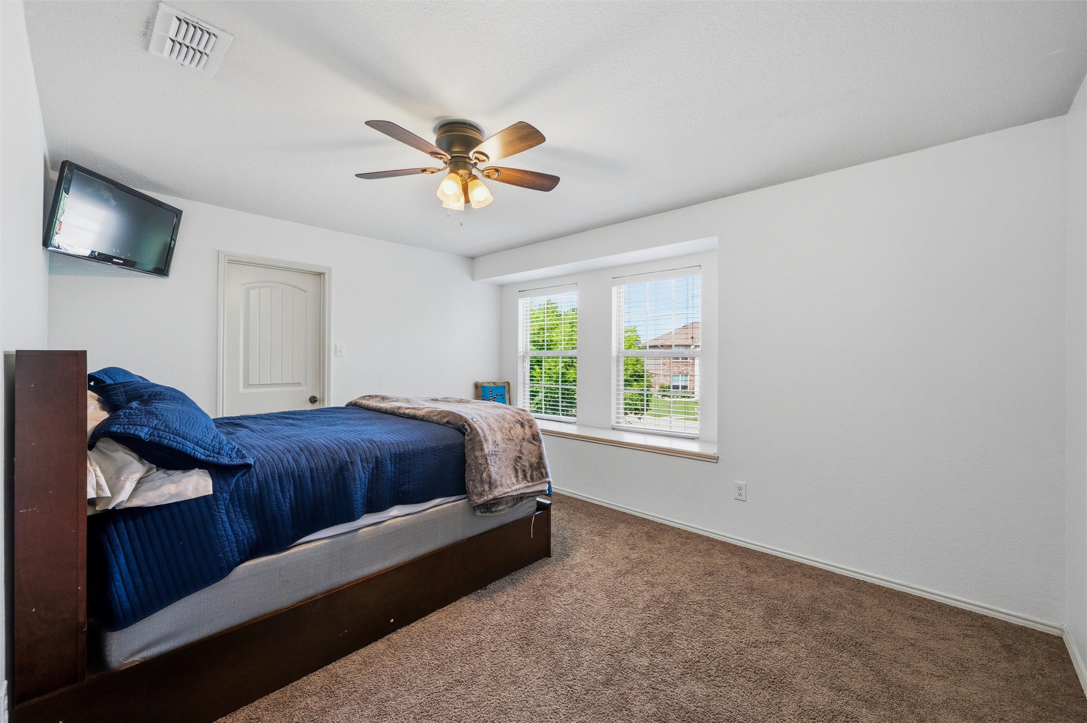 2904 Big Horn Bluff Court