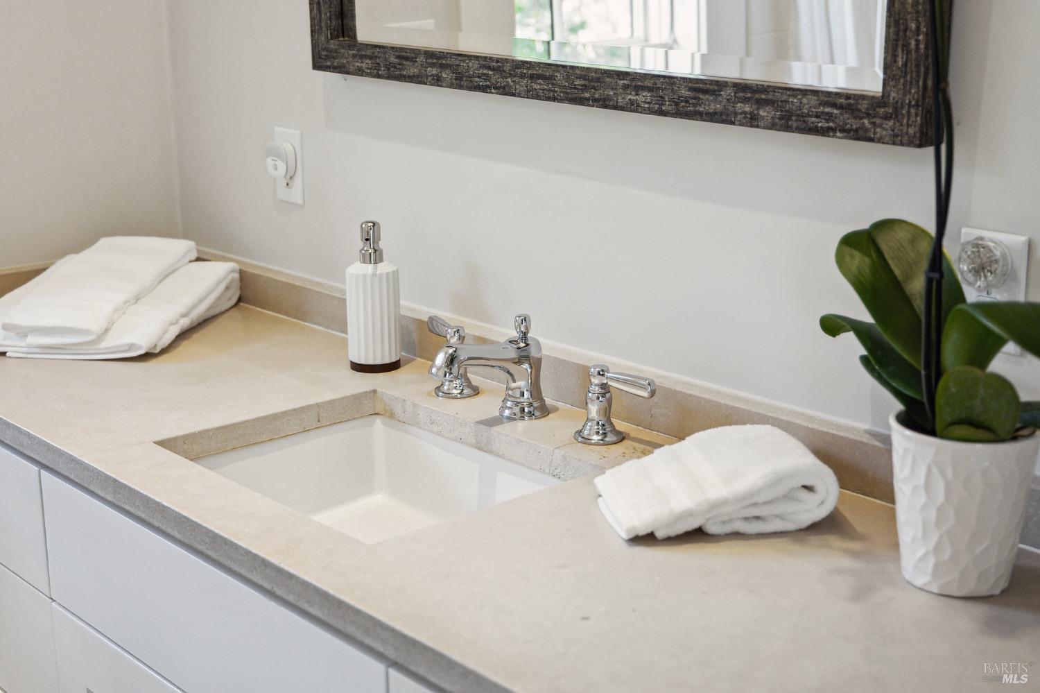 11620 Point Reyes Petaluma Rd