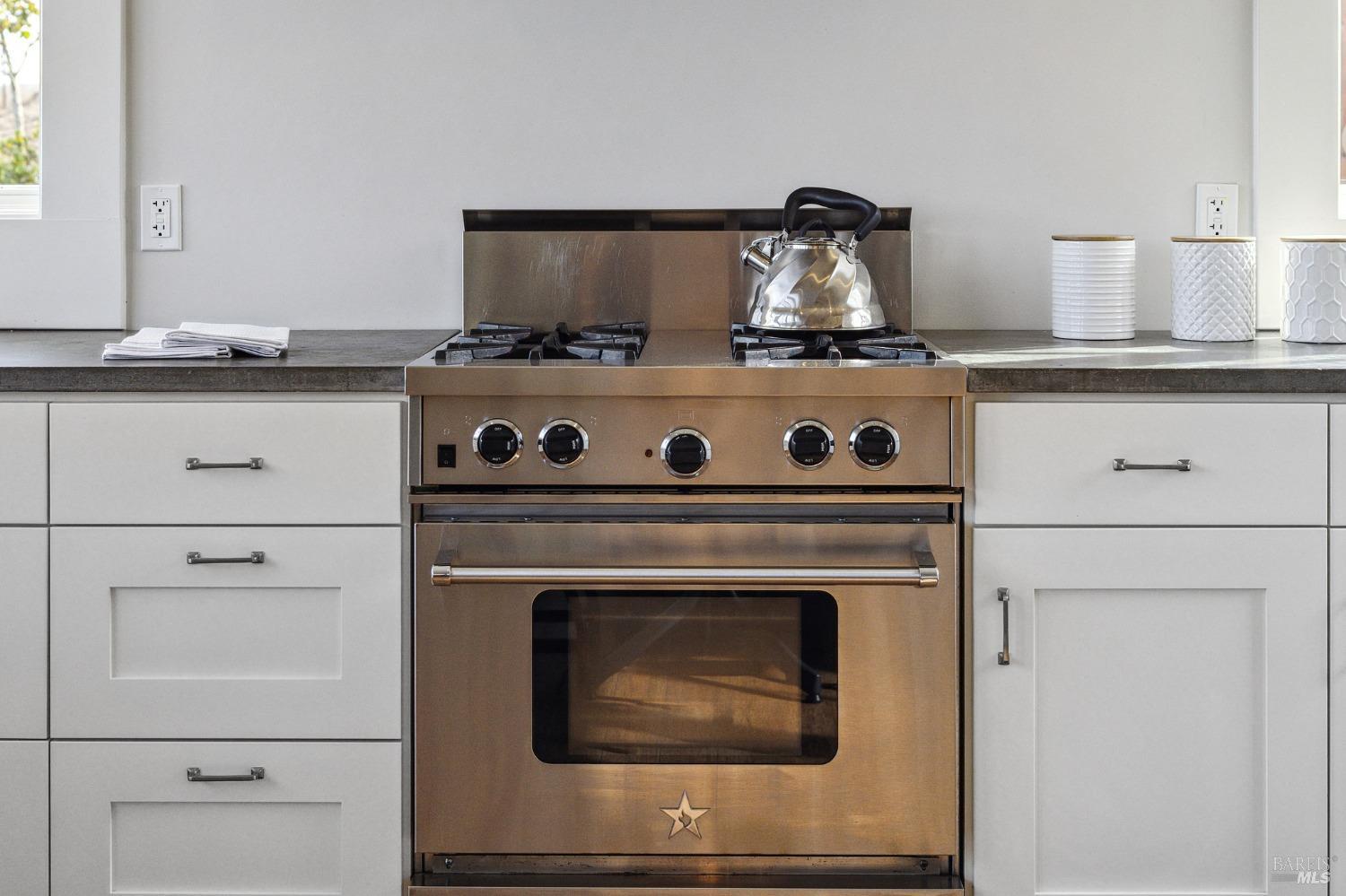 11620 Point Reyes Petaluma Rd