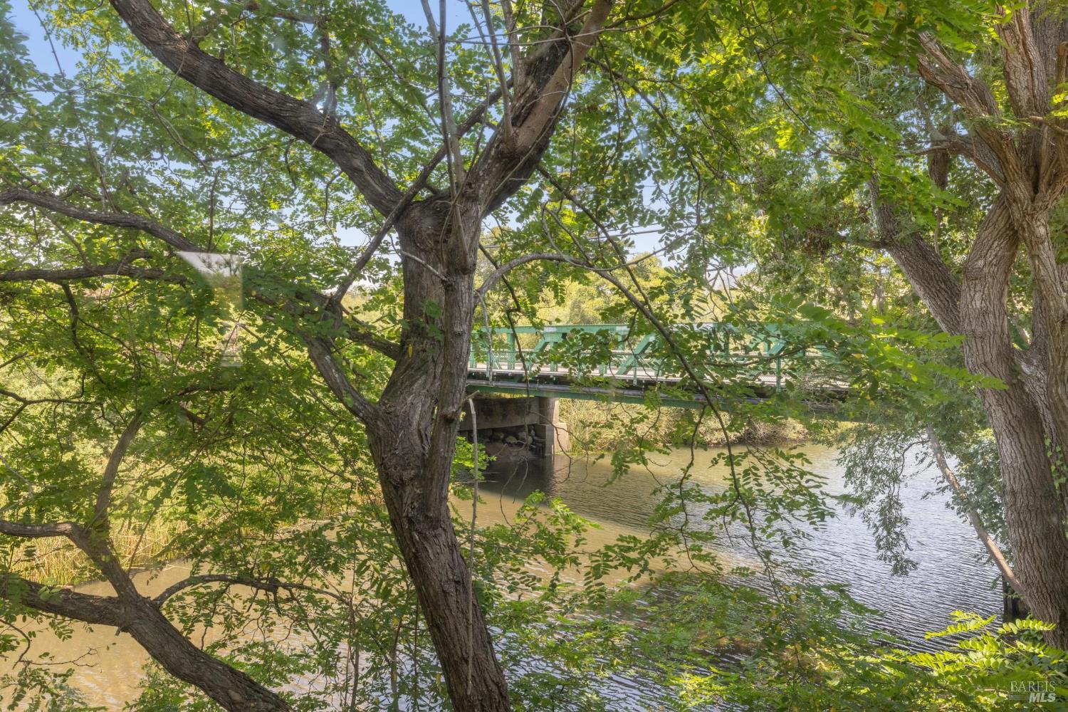 11150 Sir Francis Drake Blvd