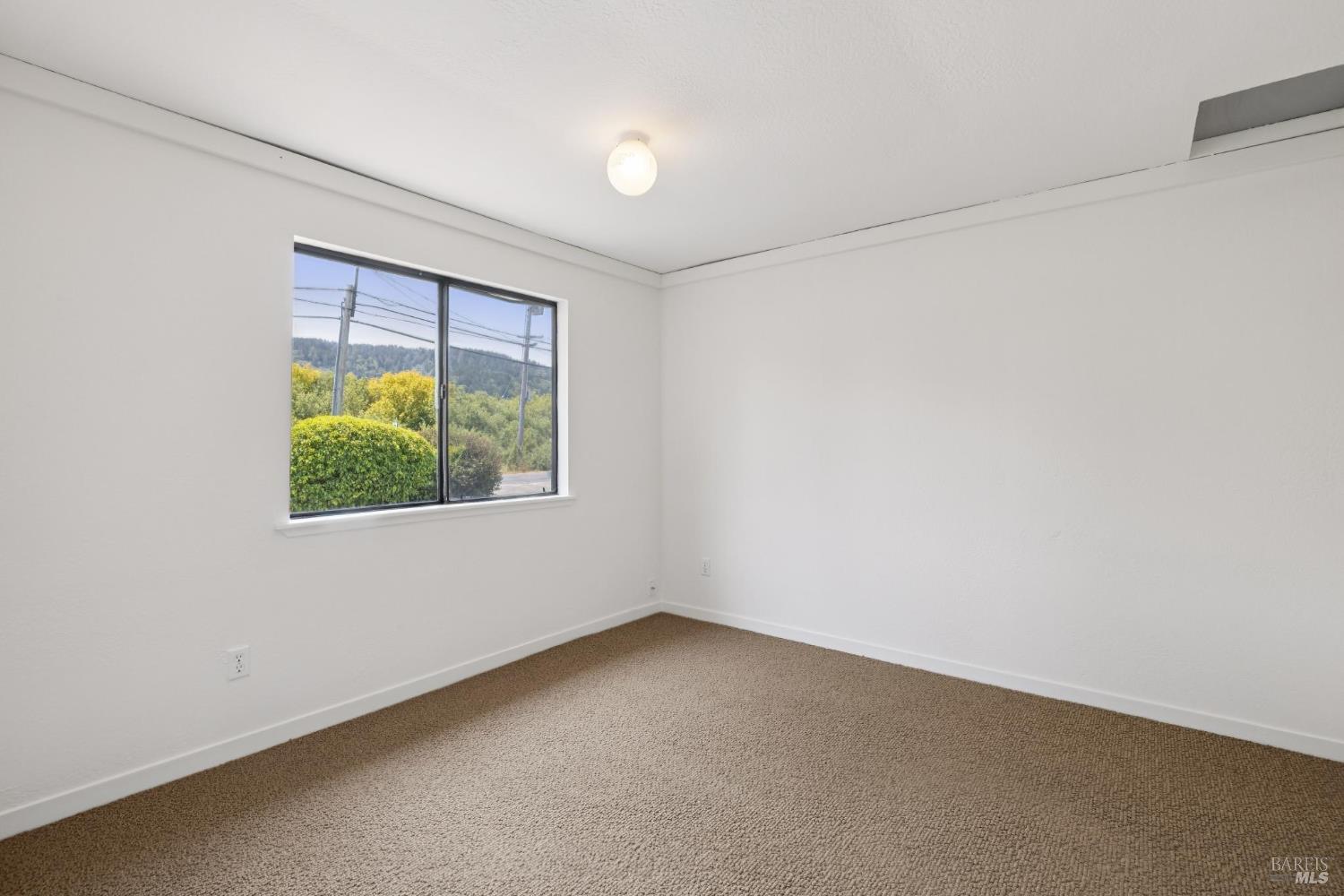 11150 Sir Francis Drake Blvd