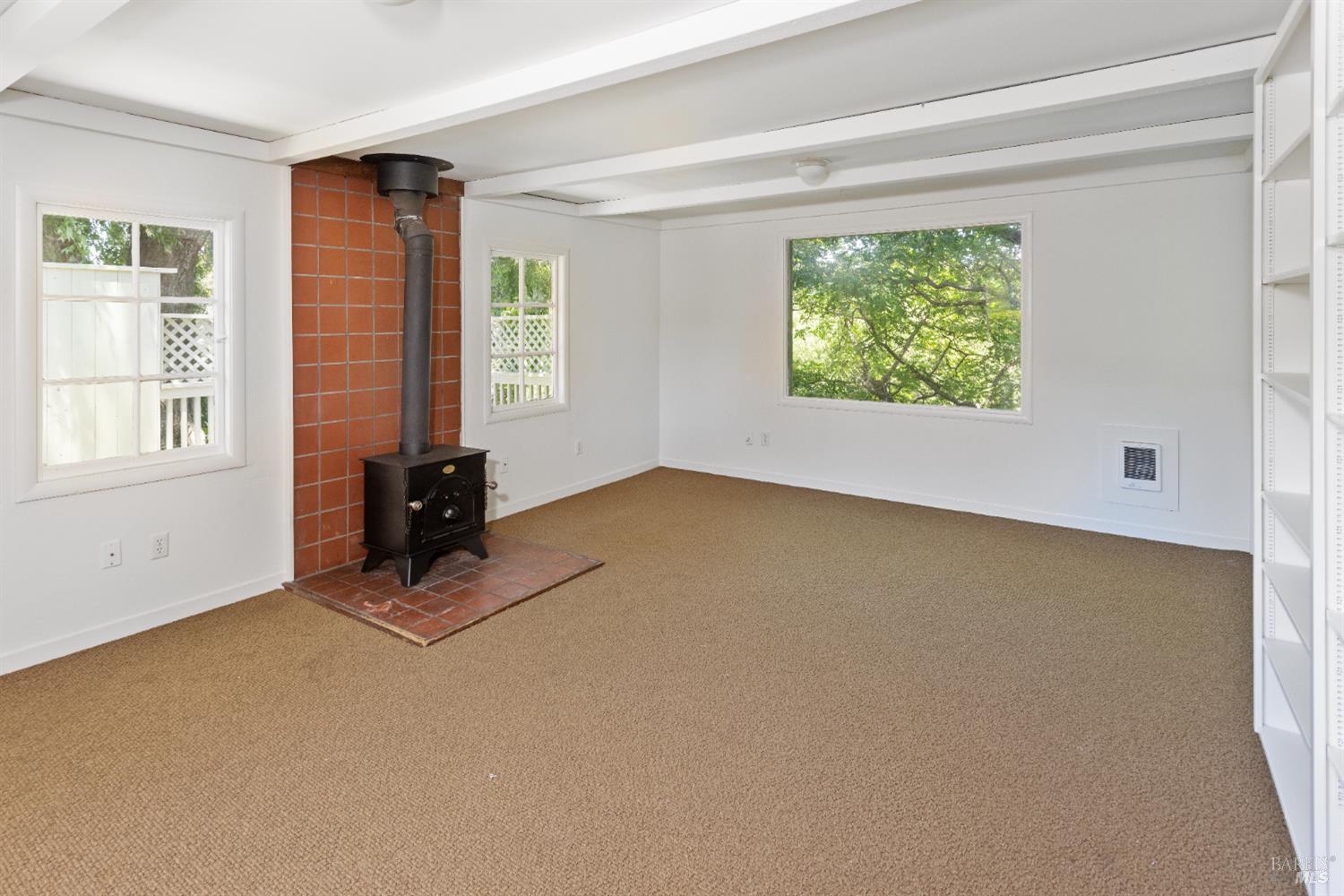 11150 Sir Francis Drake Blvd