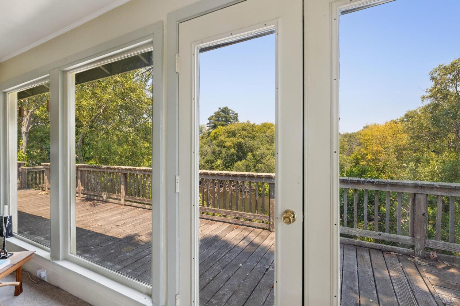 11160 Sir Francis Drake Blvd