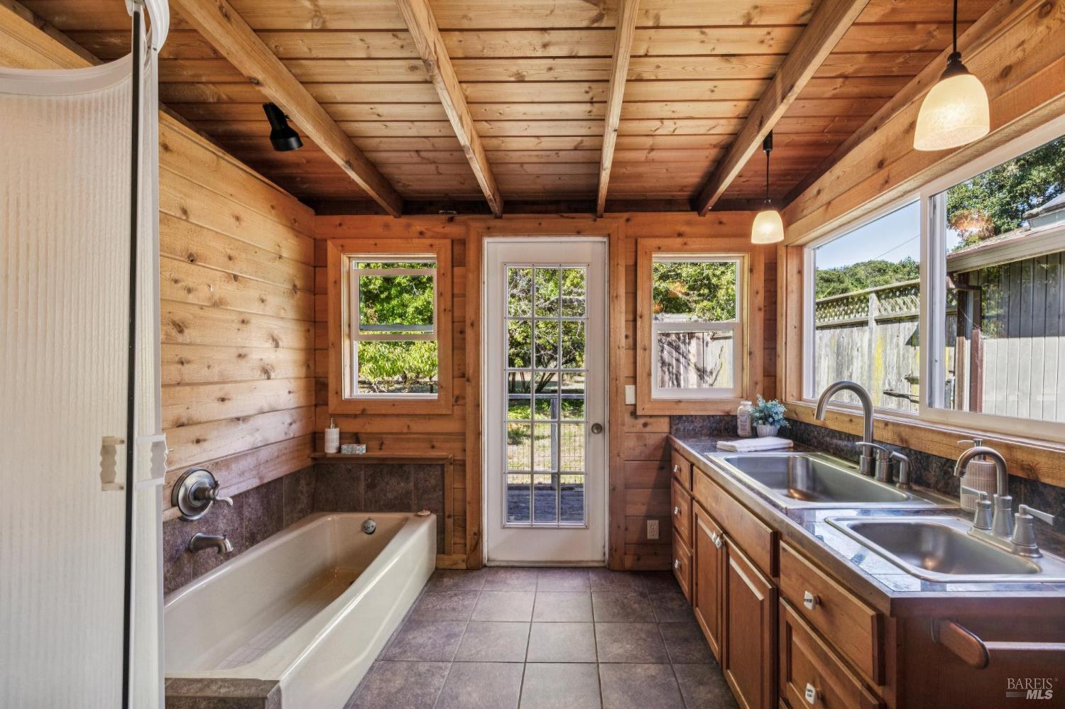 5 Lauff Ranch Road