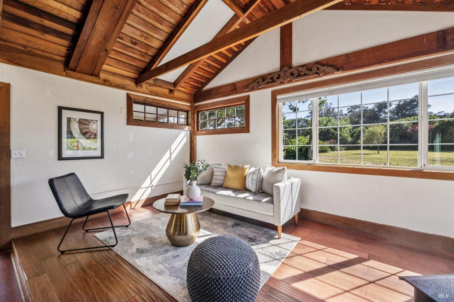 5 Lauff Ranch Road