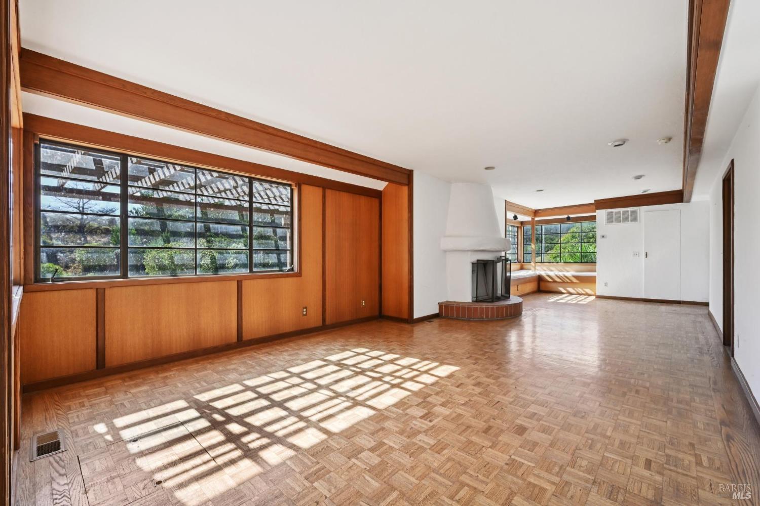 350 Ocean Parkway