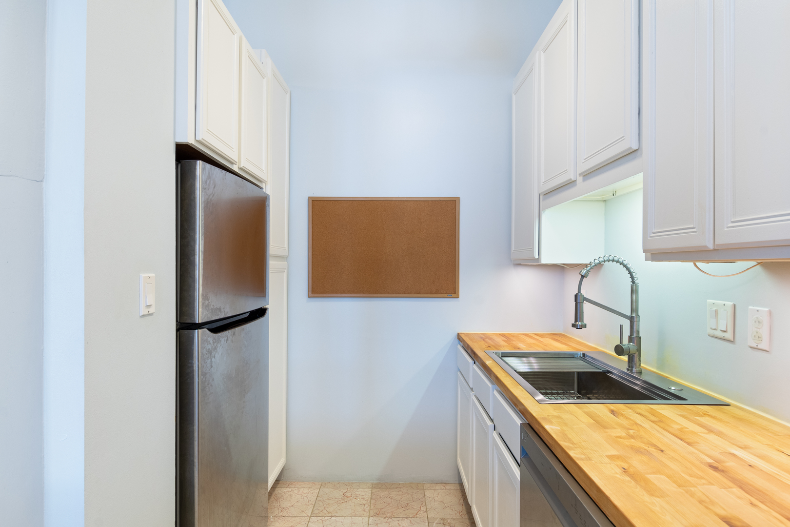 801 S Wells Street Unit: 1006