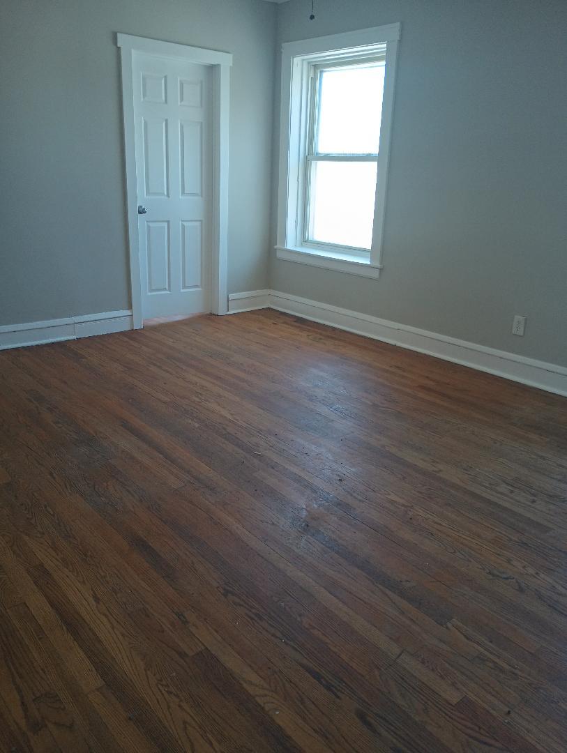 937 N Austin Boulevard Unit: 2N