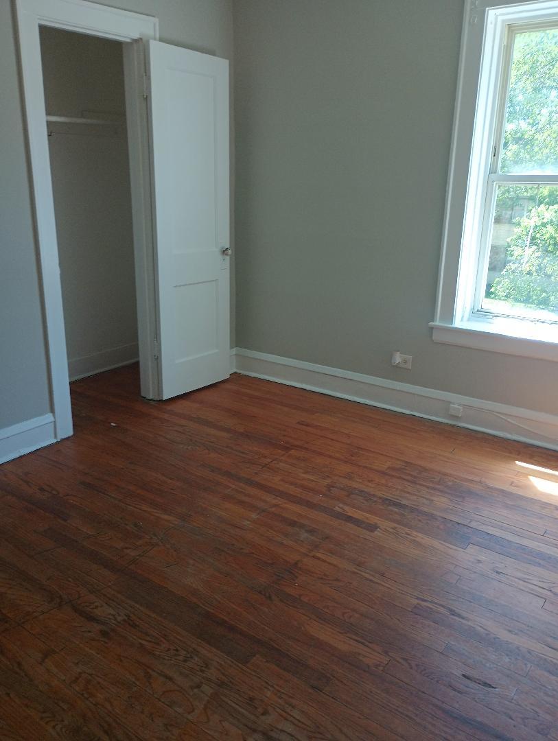 937 N Austin Boulevard Unit: 2N
