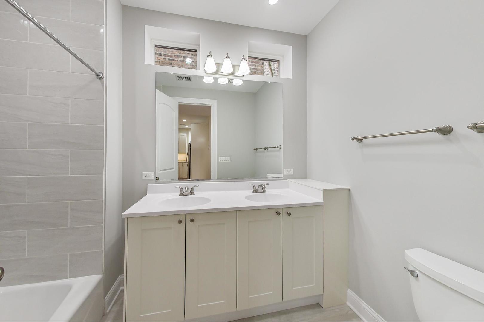 1422 W Olive Avenue Unit: 2