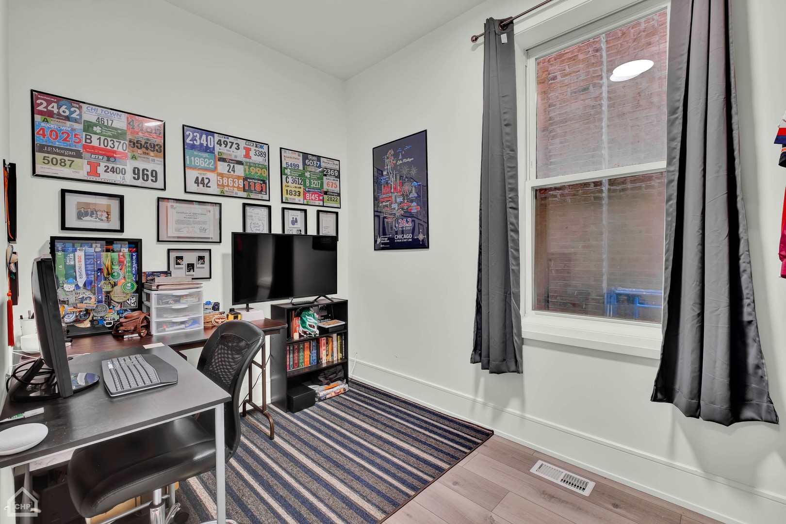 846 N Hoyne Avenue Unit: 2F