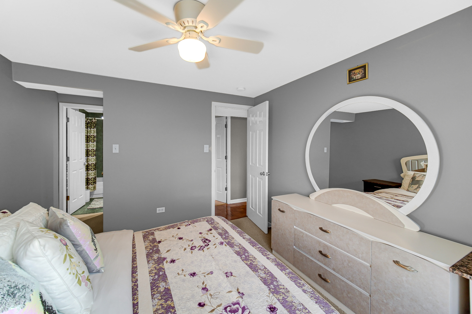 4553 W 56th Street Unit: 112B