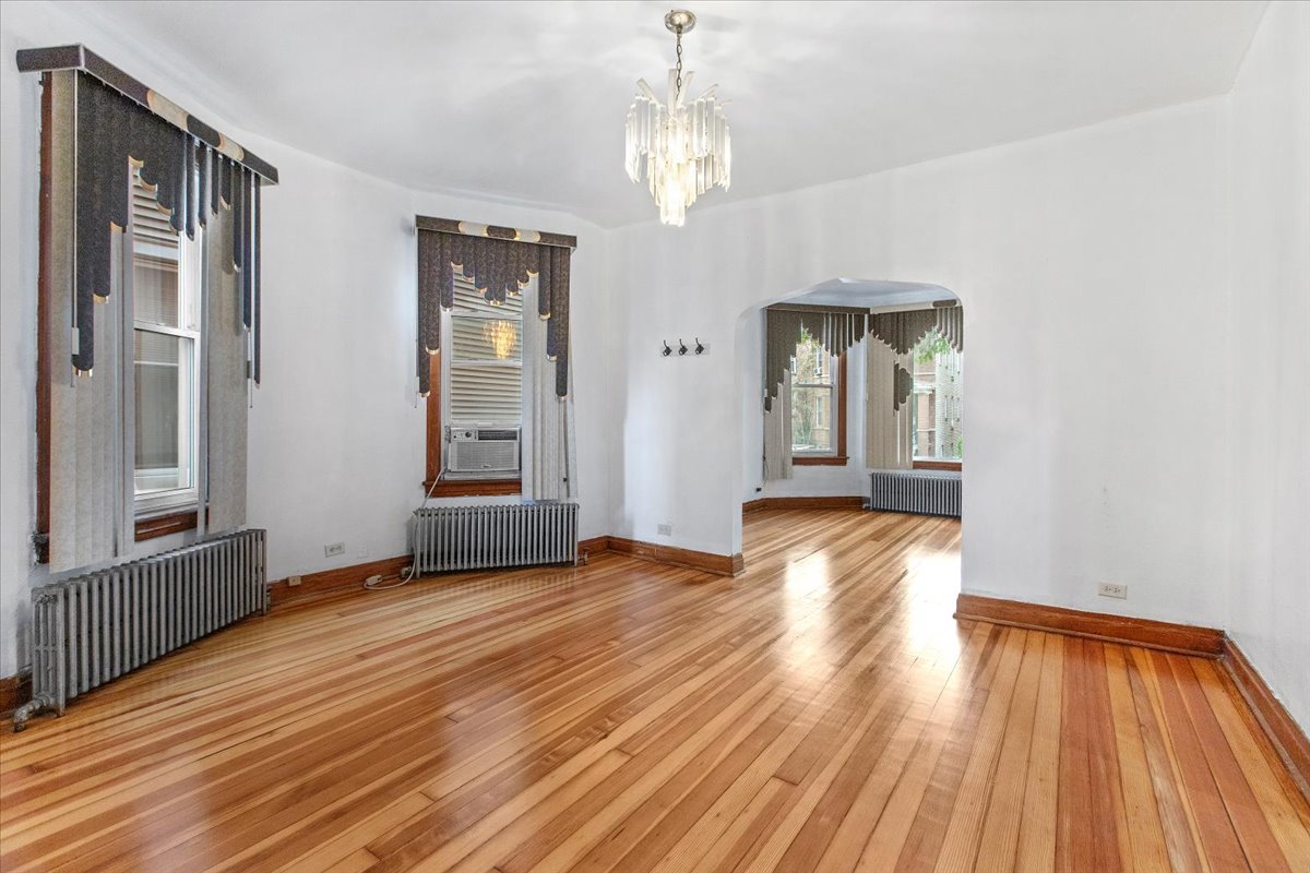 3223 N Lawndale Avenue Unit: 1