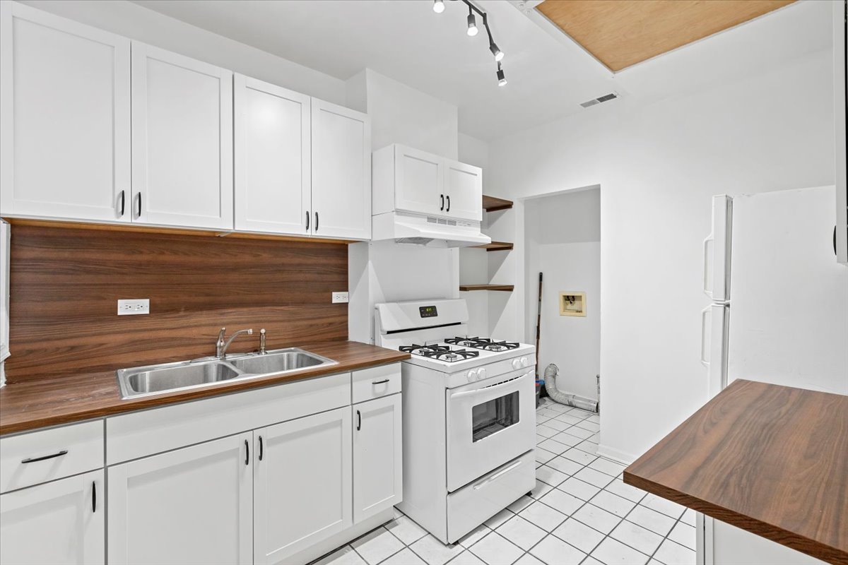 3114 W 5th Avenue Unit: 1