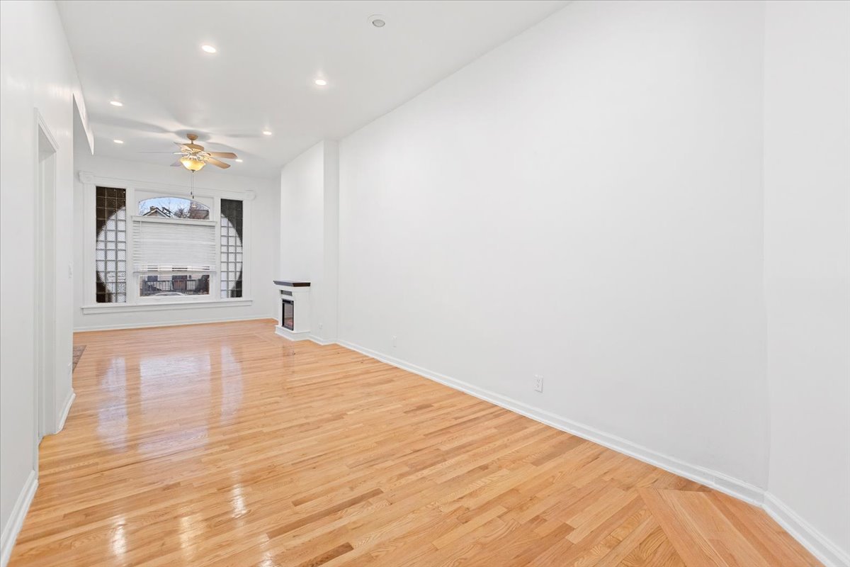 3114 W 5th Avenue Unit: 1