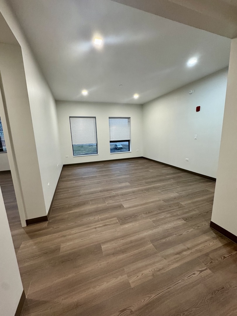 3155 W 5th Avenue Unit: 310