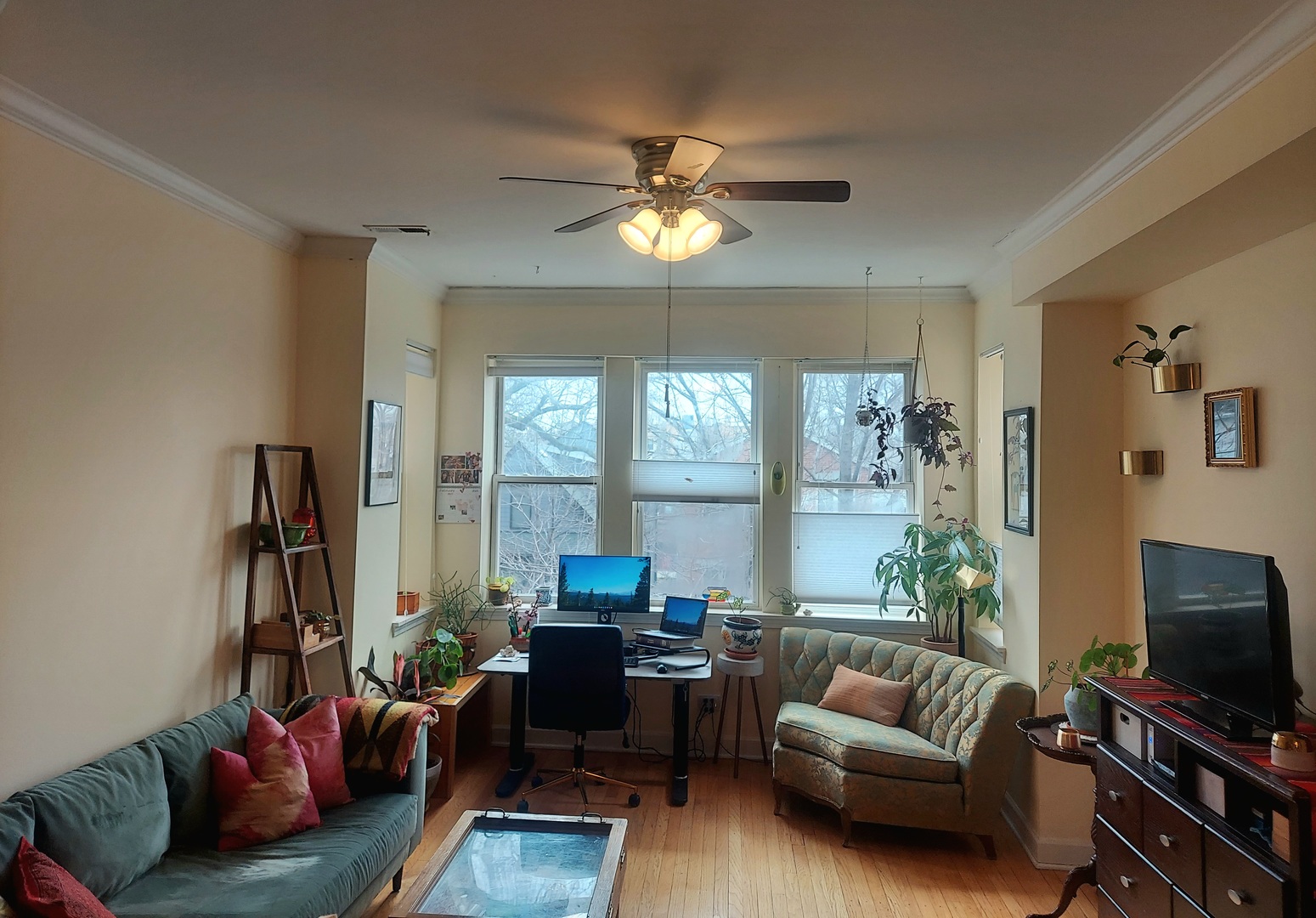 3532 W Palmer Street Unit: 2