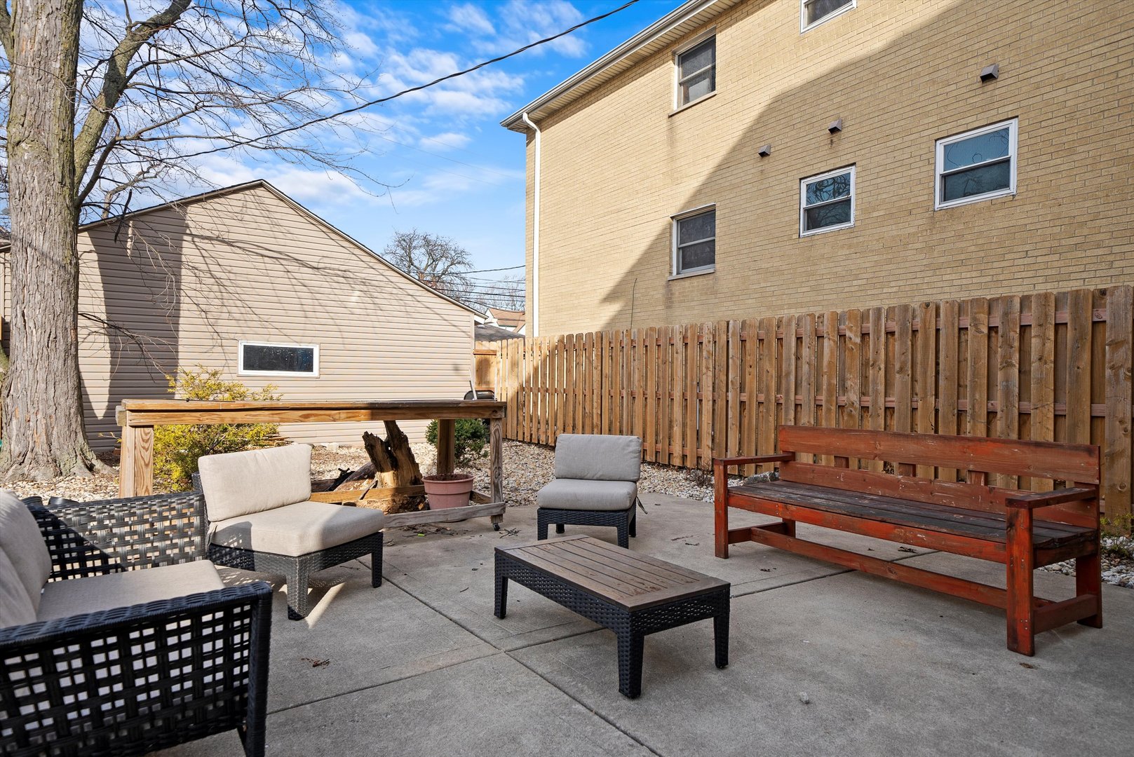 3832 N Pulaski Road
