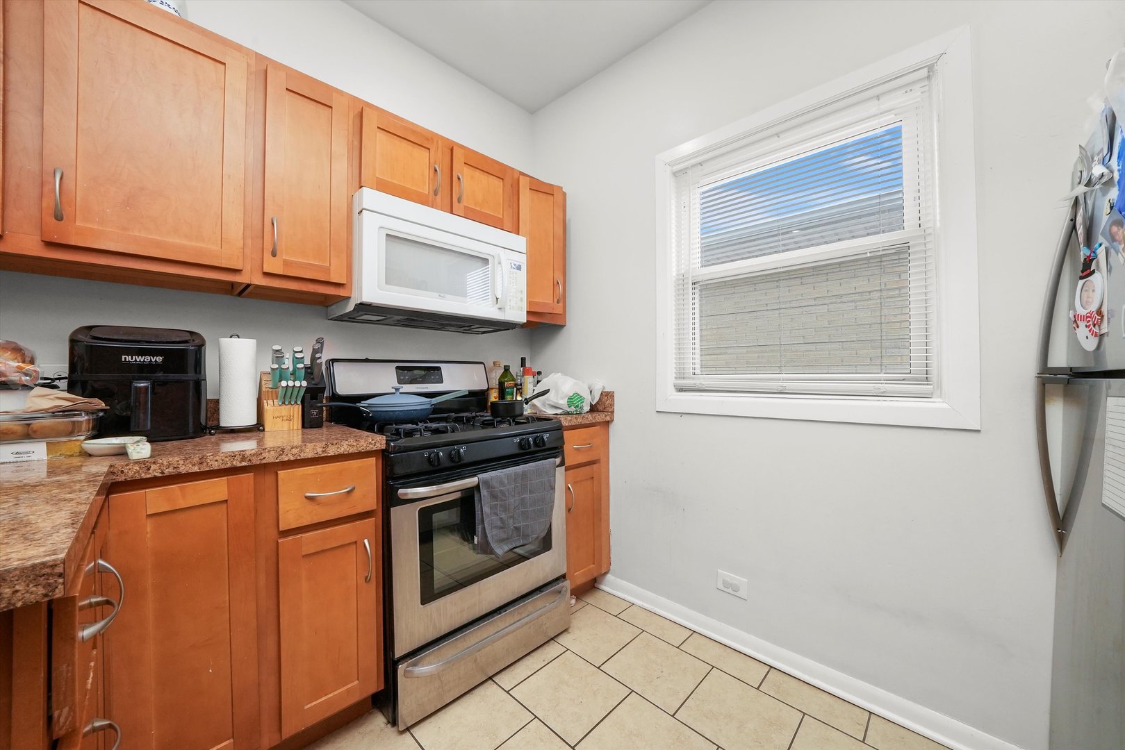 3832 N Pulaski Road