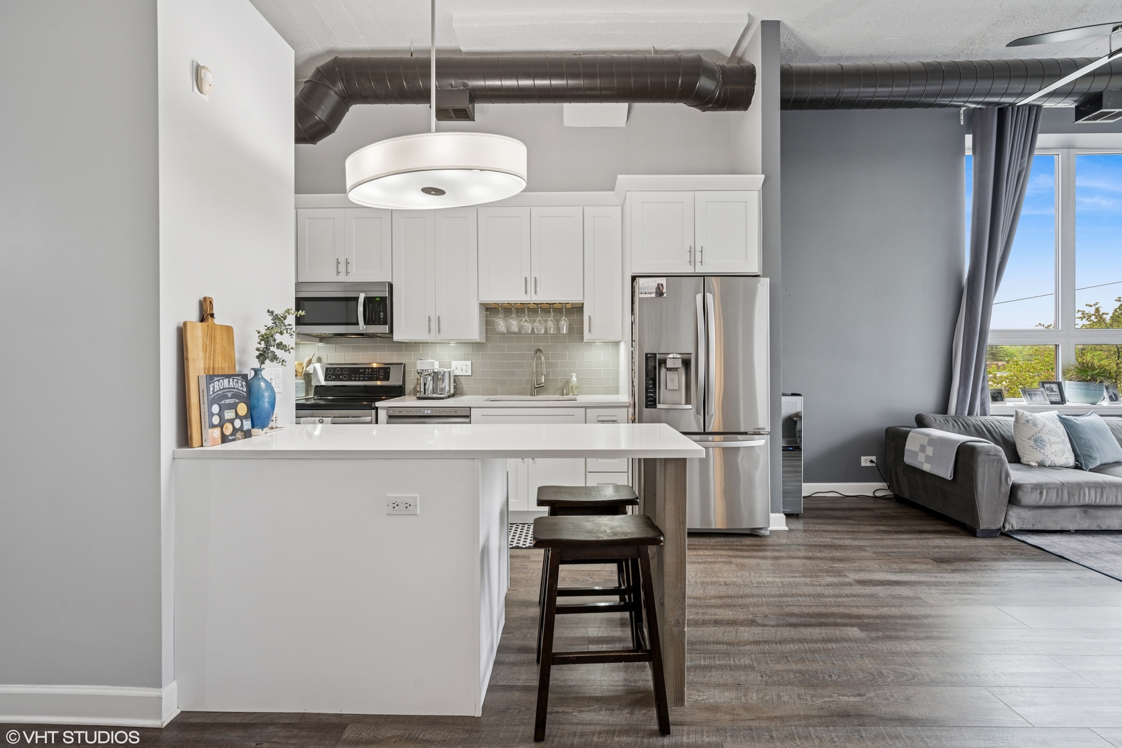 4131 W Belmont Avenue Unit: 311