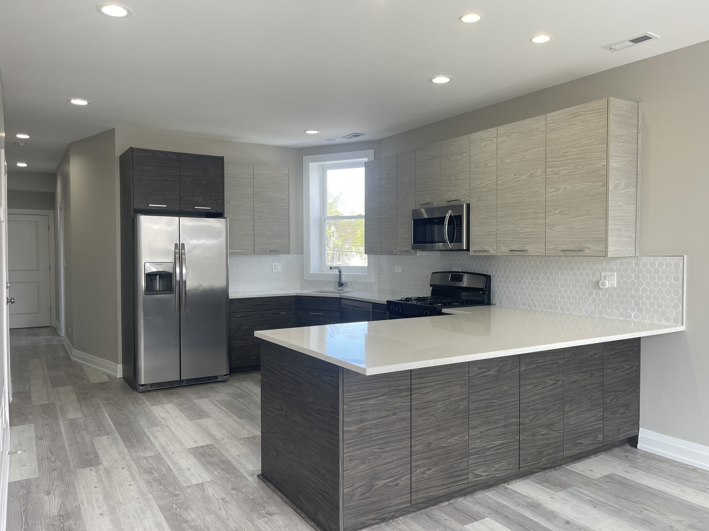 3448 W NORTH Avenue Unit: 2