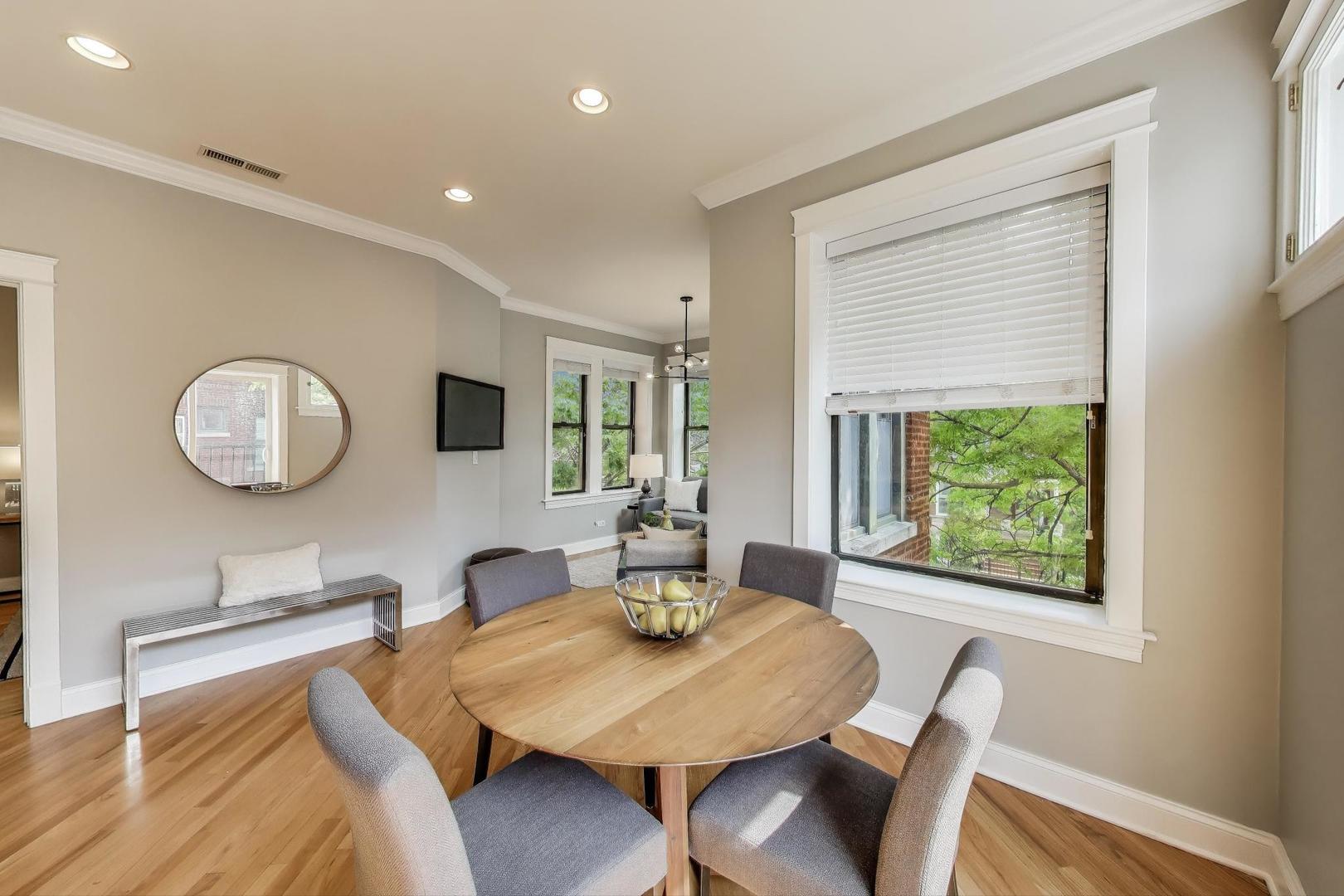 3706 W Wrightwood Avenue Unit: 3A