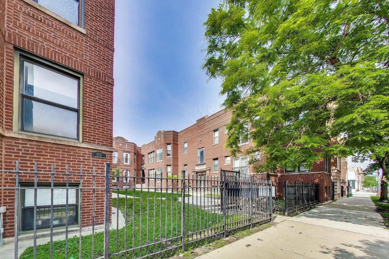 3706 W Wrightwood Avenue Unit: 3A
