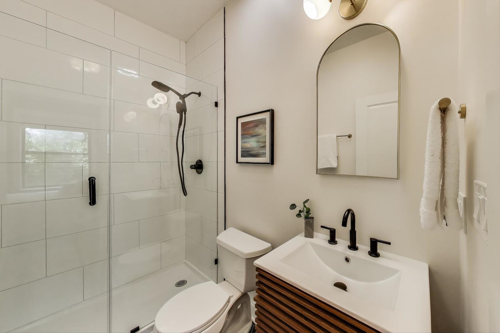 3706 W Wrightwood Avenue Unit: 3A