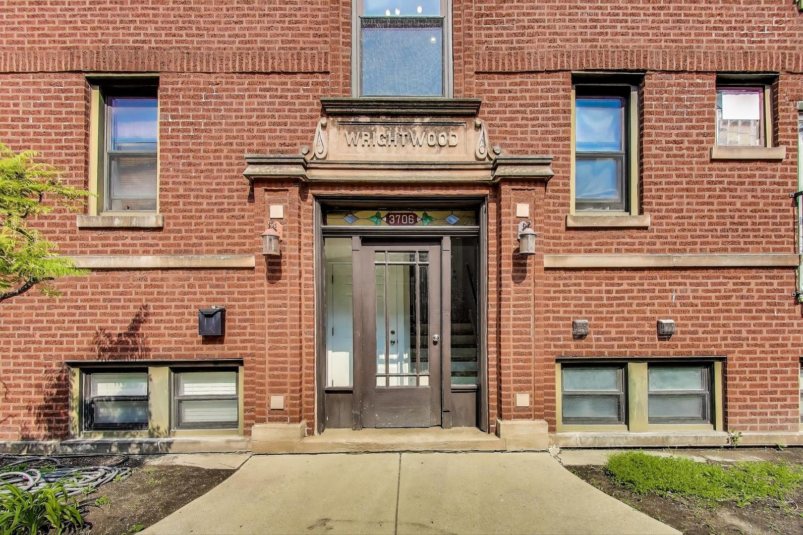 3706 W Wrightwood Avenue Unit: 3A