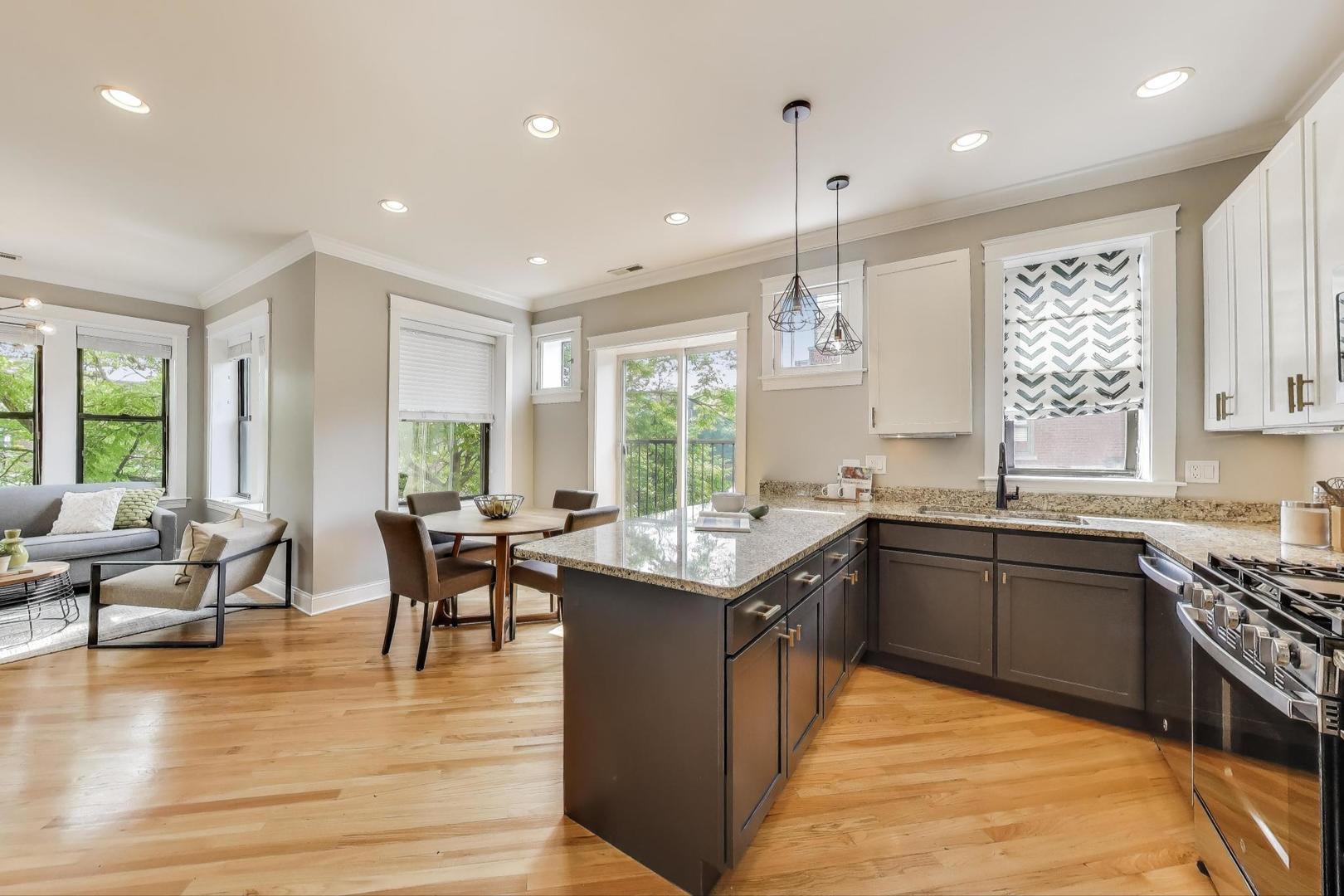 3706 W Wrightwood Avenue Unit: 3A