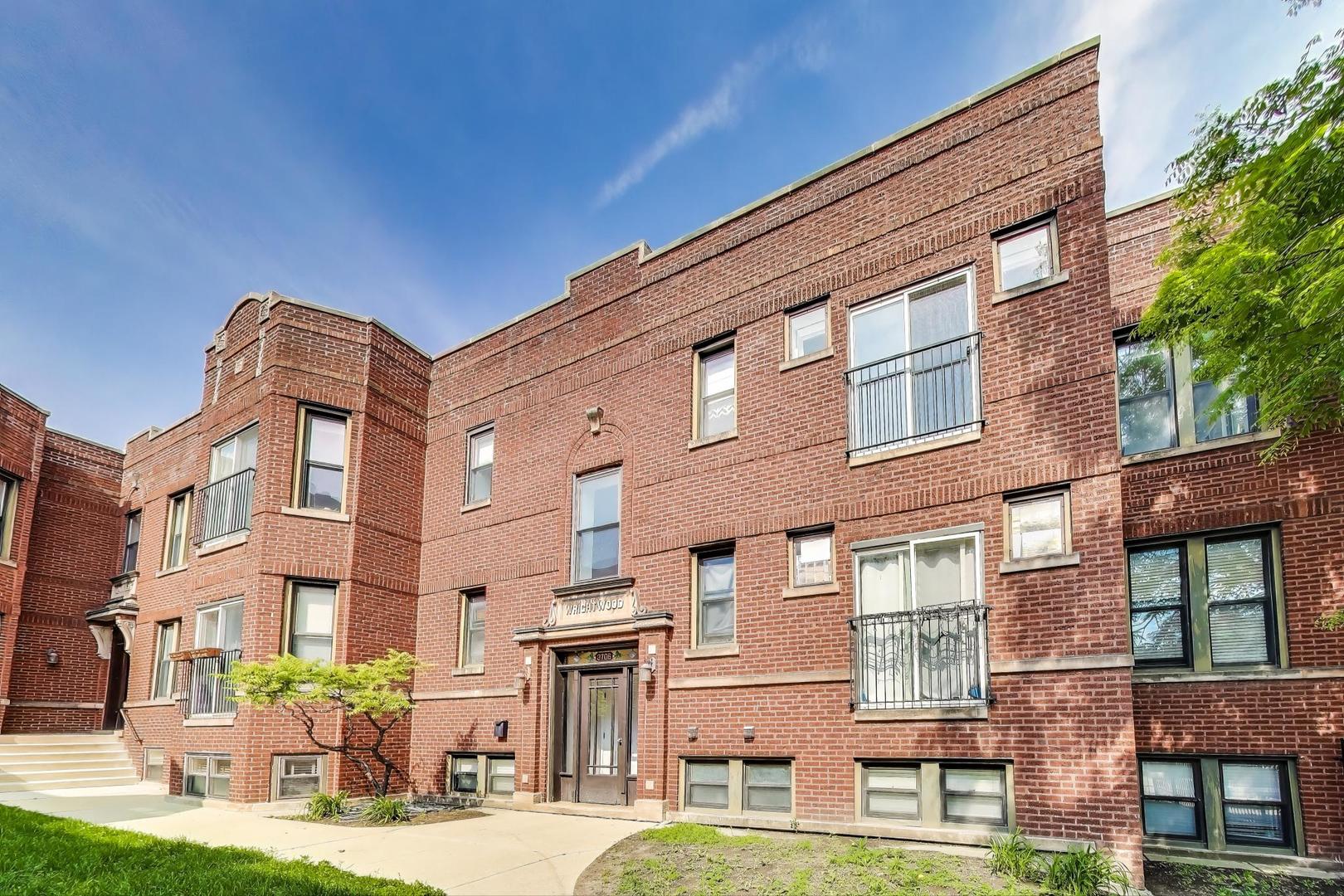 3706 W Wrightwood Avenue Unit: 3A