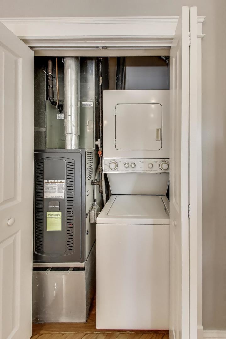 3706 W Wrightwood Avenue Unit: 3A