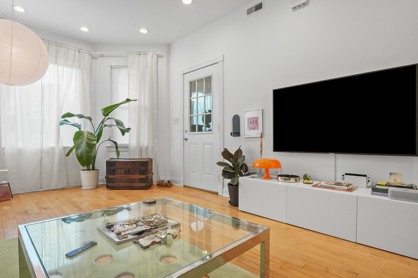 2947 N Lawndale Avenue Unit: 1
