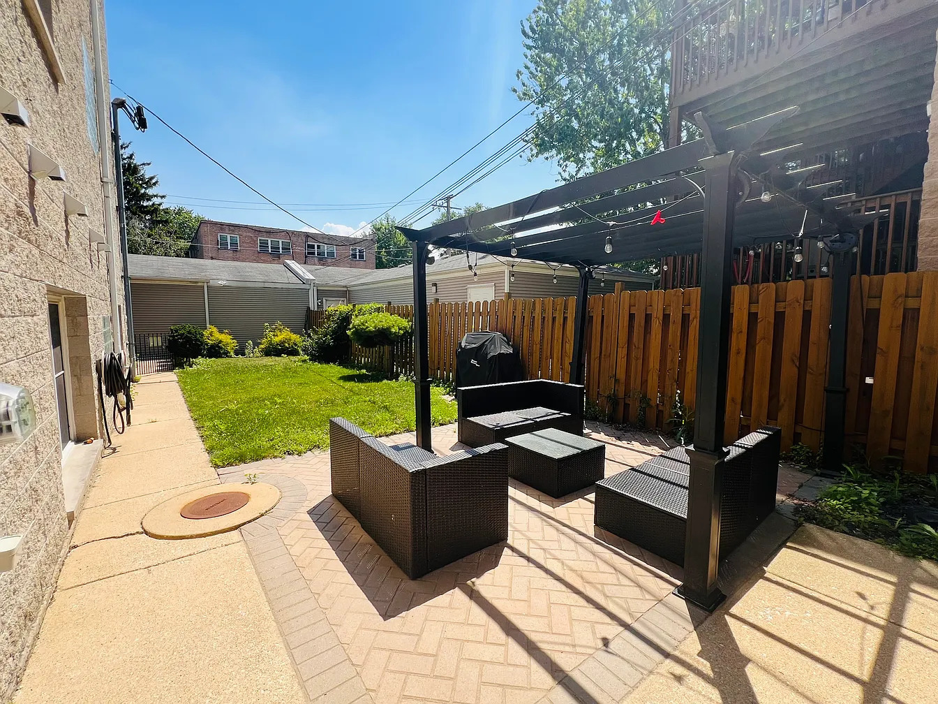 1761 W Morse Avenue Unit: GS