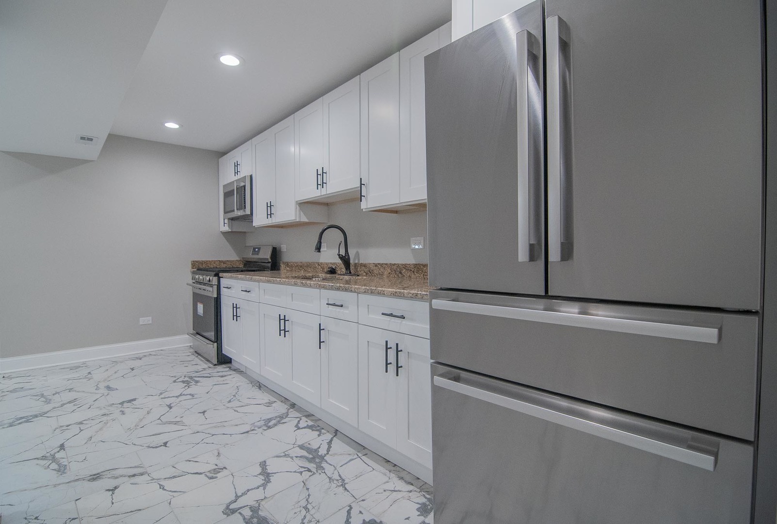 1509 N Kostner Avenue Unit: B