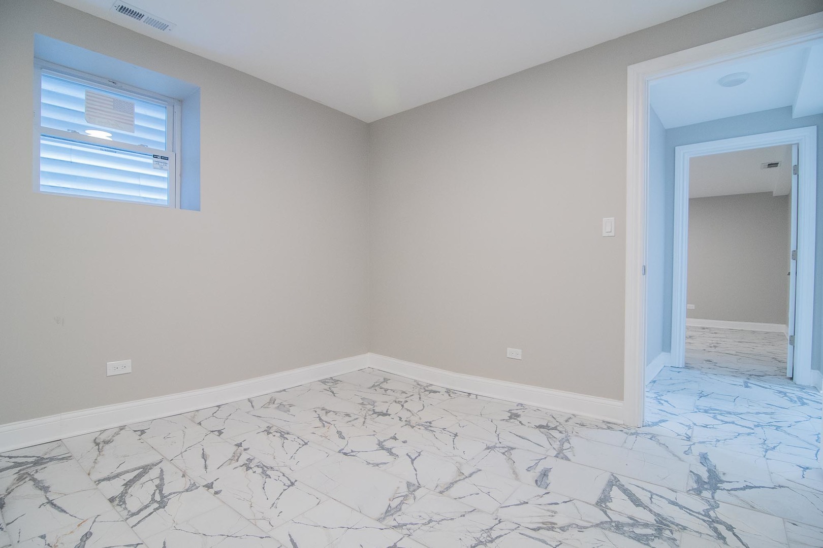 1509 N Kostner Avenue Unit: B