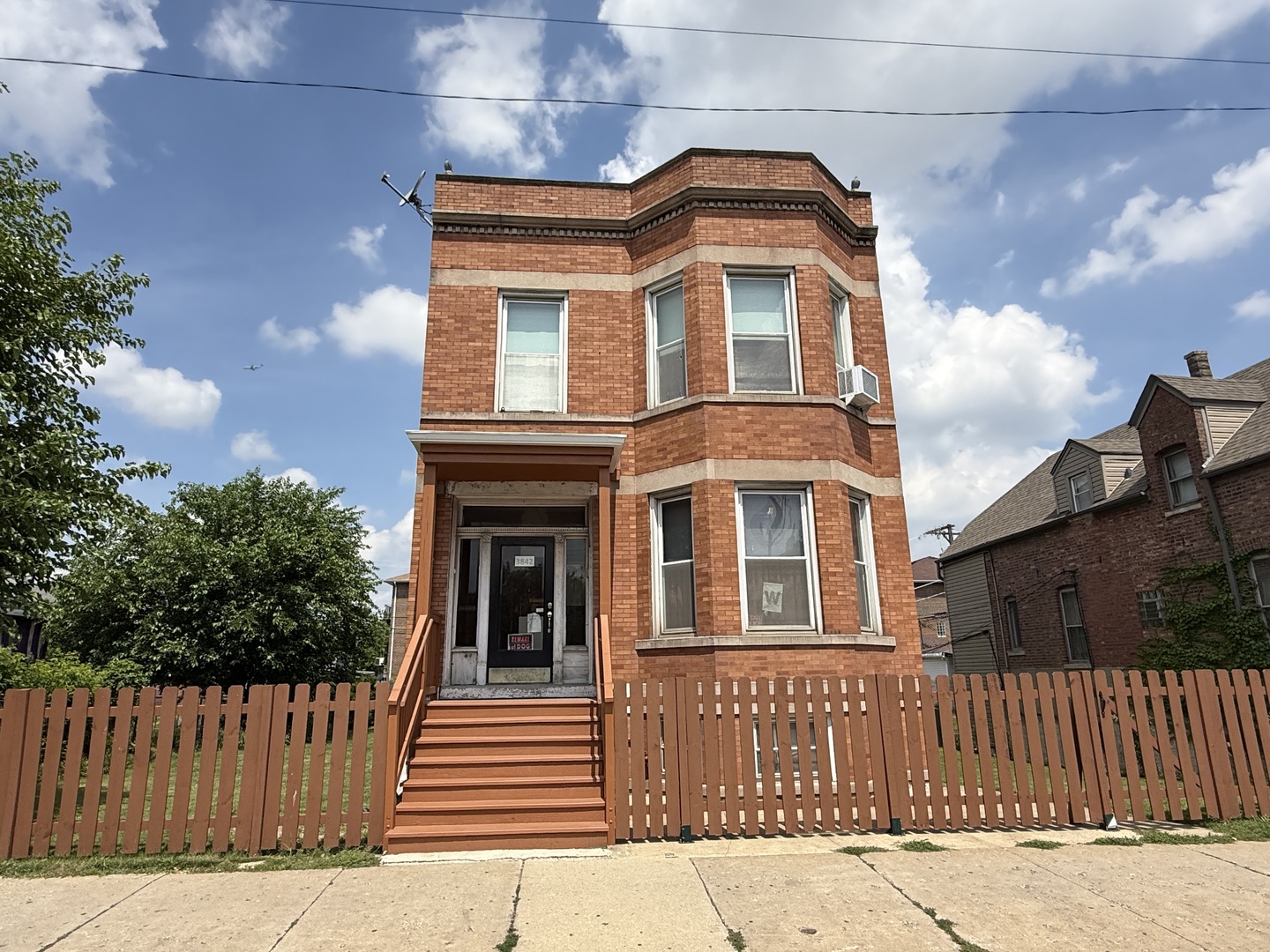 3842 S Archer Avenue