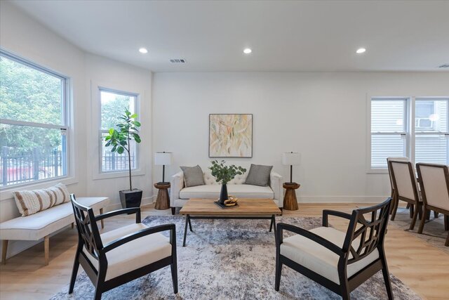 1808 N Karlov Avenue Unit: 1