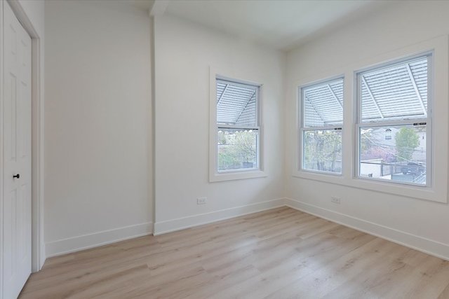 1808 N Karlov Avenue Unit: 2