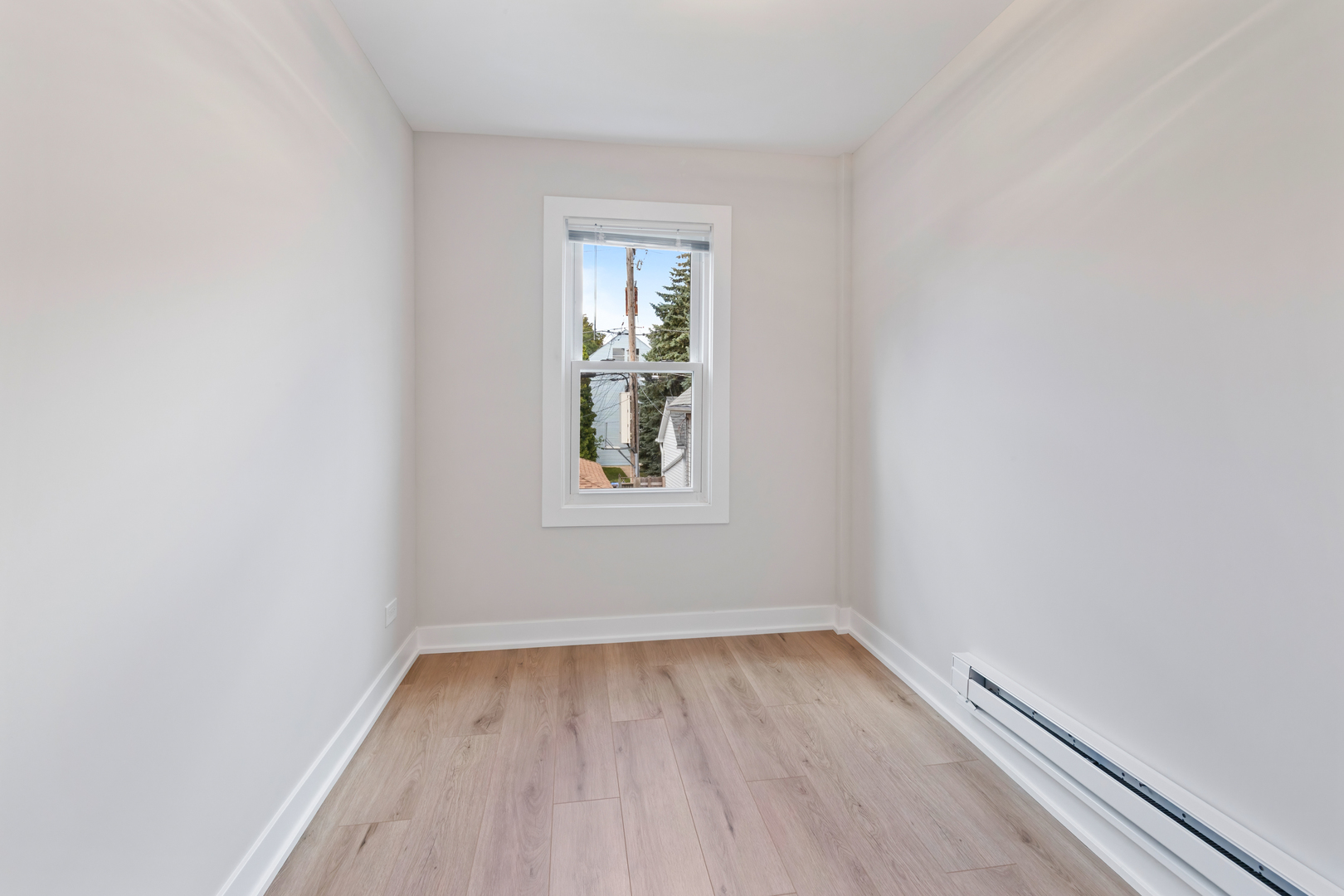 5002 W Gunnison Street Unit: 2
