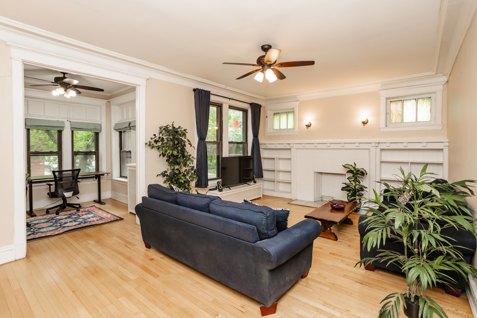 5142 S Greenwood Avenue Unit: 1
